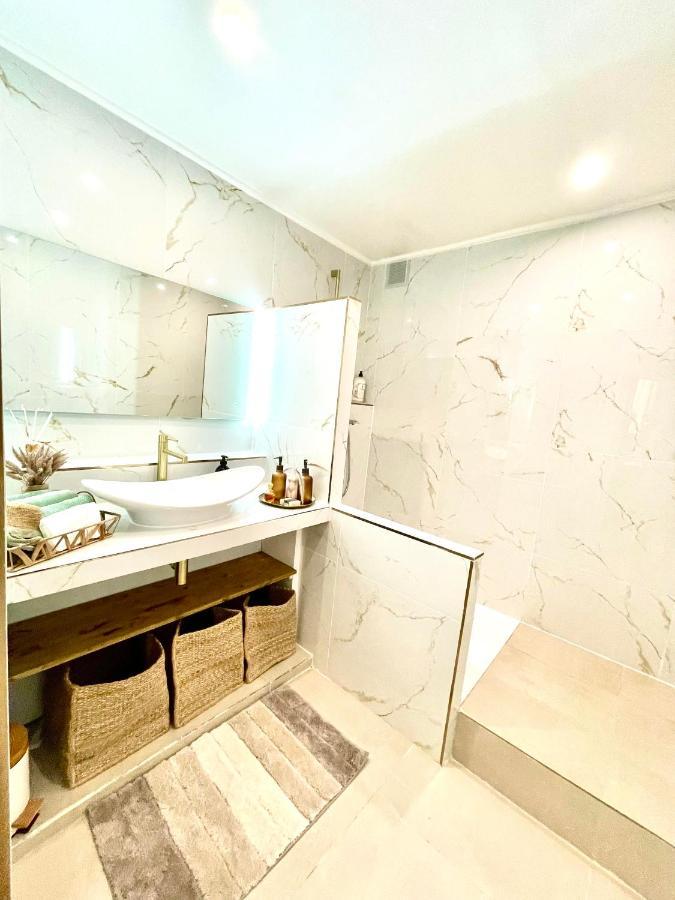 Spacious Loft, Duplex, Old Town, 3 Bedrooms - Easy Check-In Νίκαια Εξωτερικό φωτογραφία