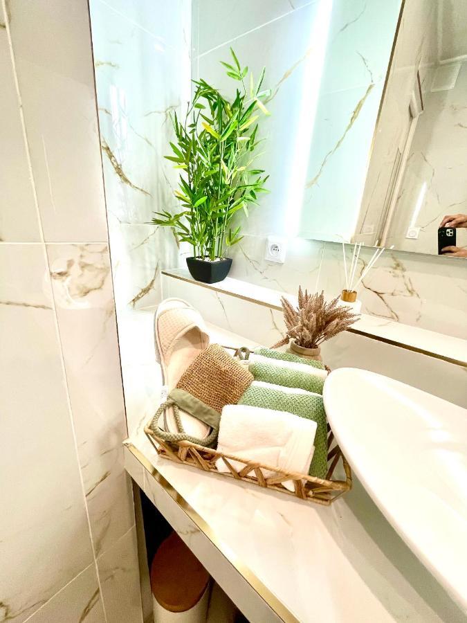 Spacious Loft, Duplex, Old Town, 3 Bedrooms - Easy Check-In Νίκαια Εξωτερικό φωτογραφία